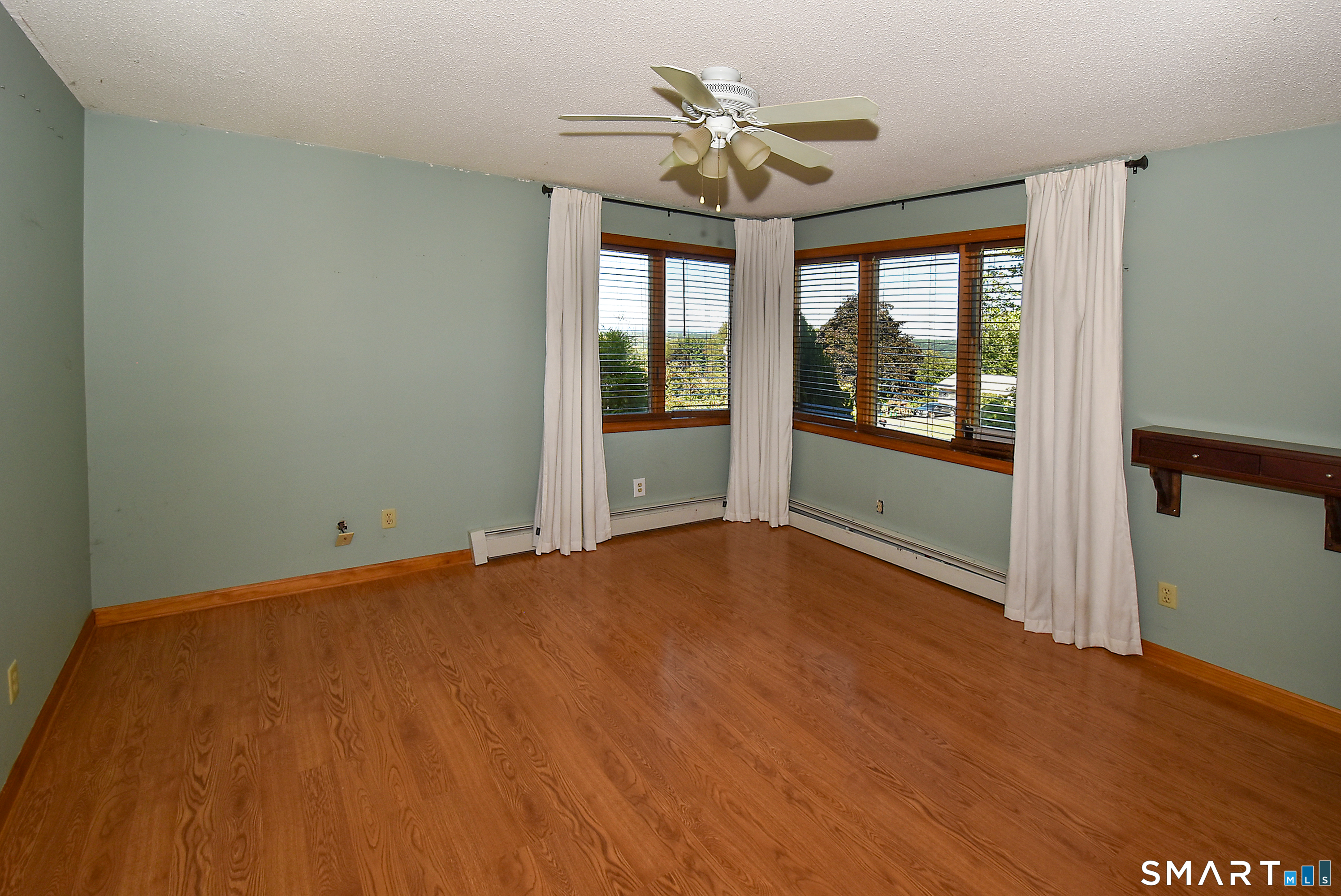 27 Gail Drive Ellington CT 06029