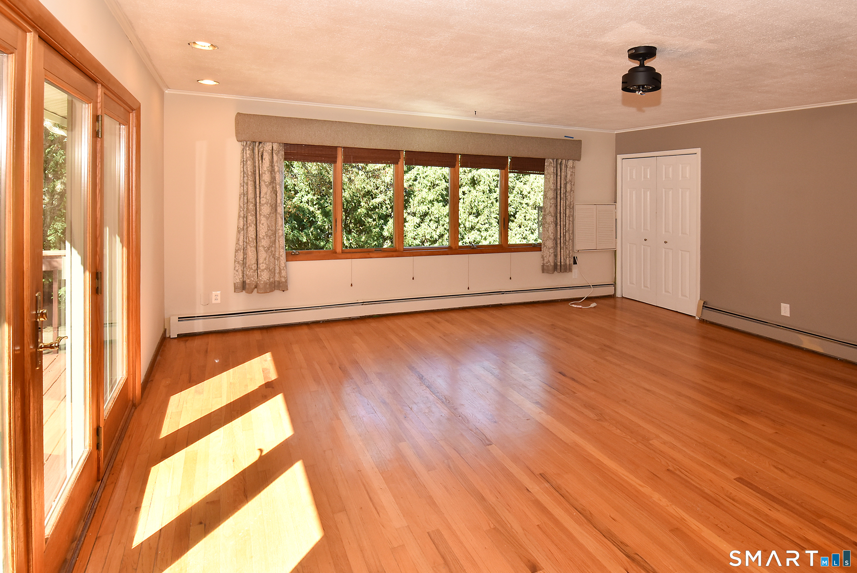 27 Gail Drive Ellington CT 06029