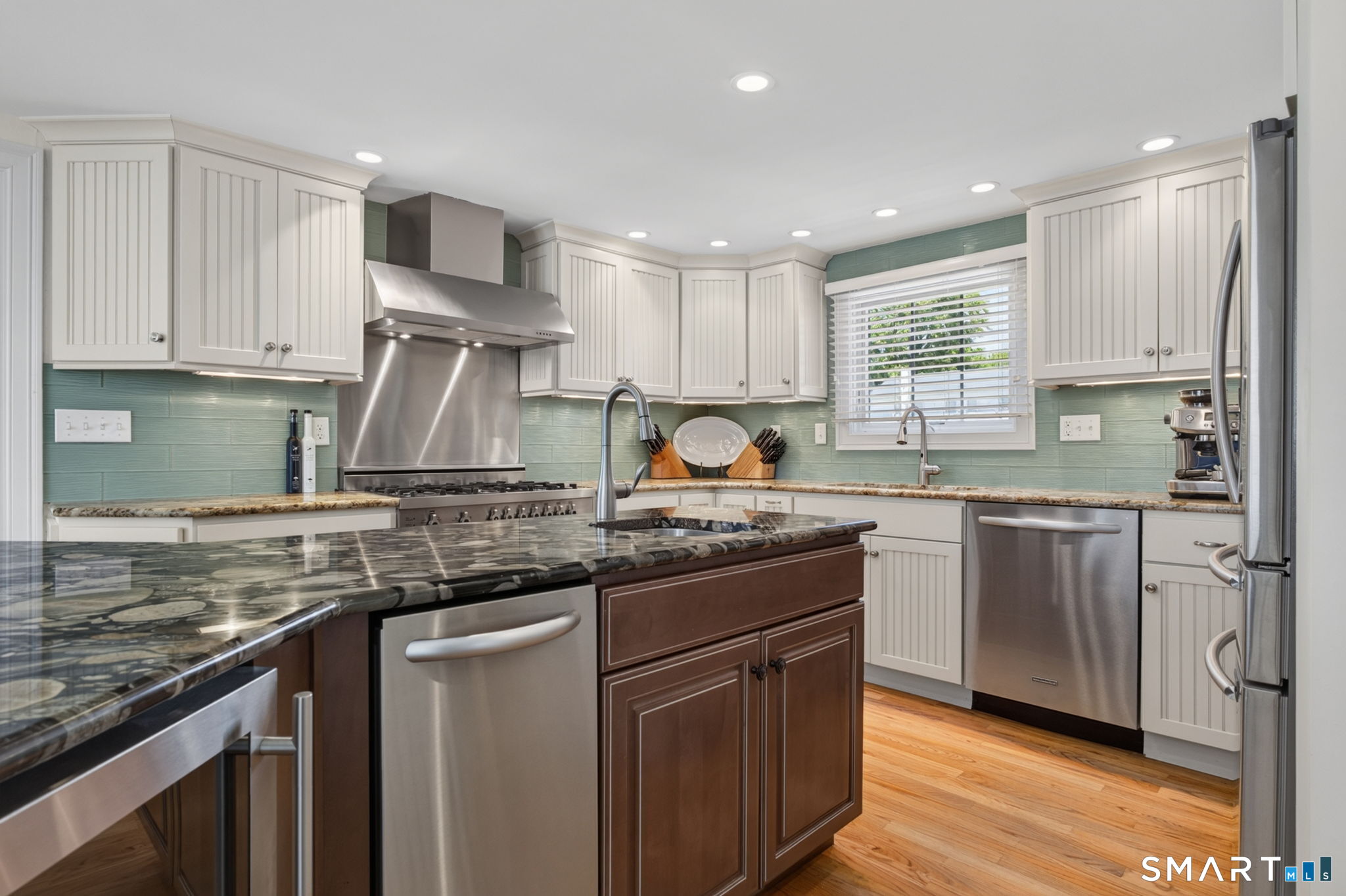 81 Hartford Avenue Old Saybrook CT 06475