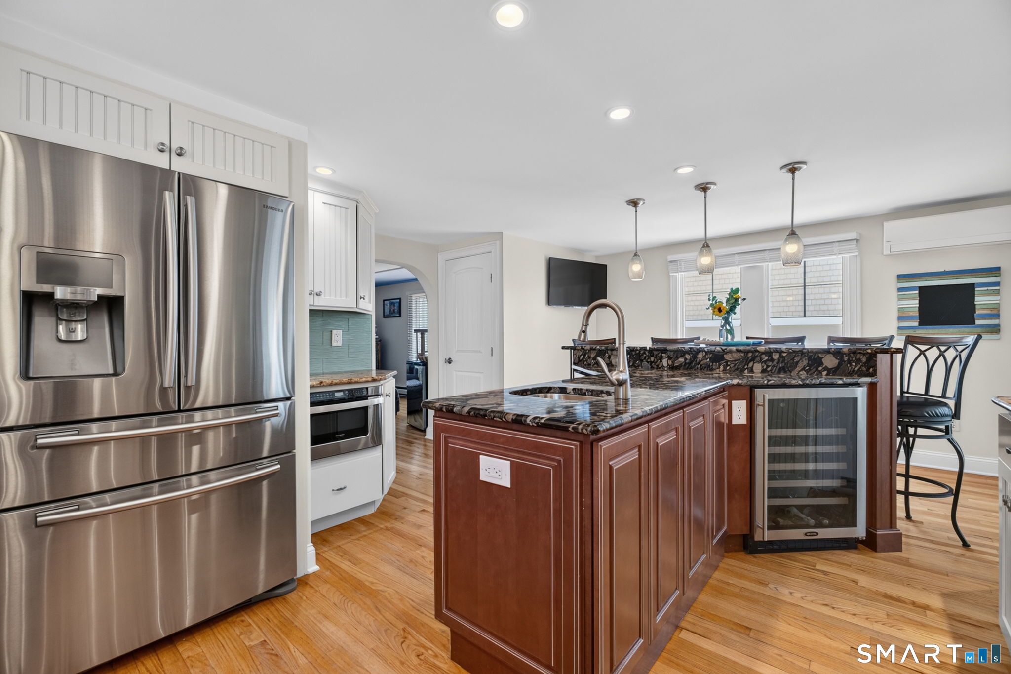 81 Hartford Avenue Old Saybrook CT 06475
