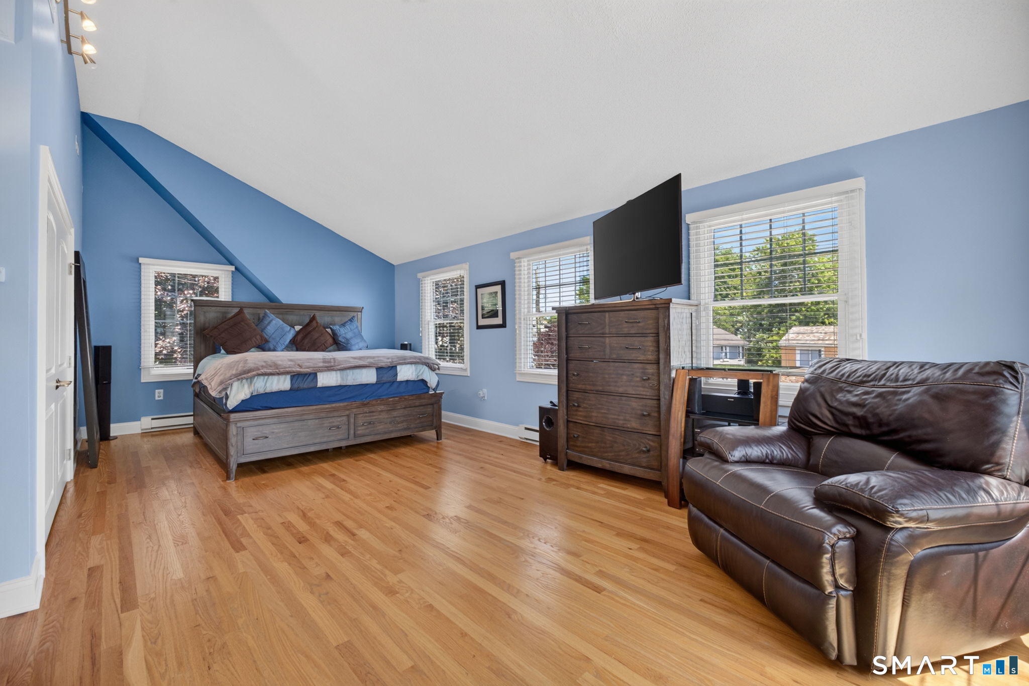 81 Hartford Avenue Old Saybrook CT 06475