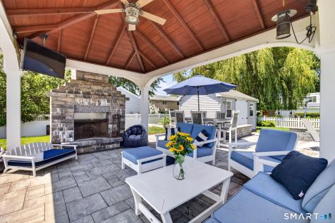 81 Hartford Avenue Old Saybrook CT 06475
