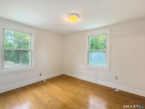 44 Quinsigamond Avenue Waterbury CT 06708