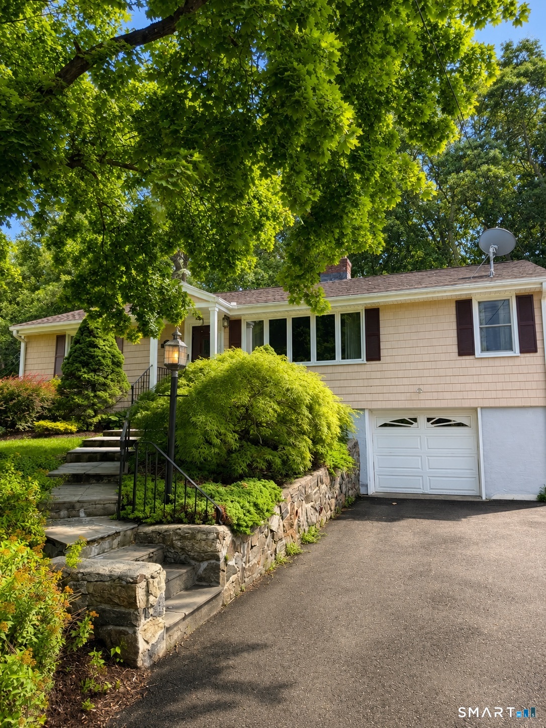 85 Euclid Avenue Stratford CT 06614
