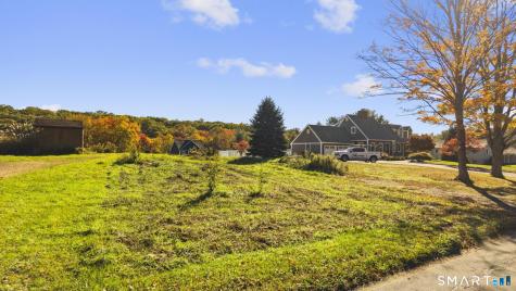 50 Pond Hill Road North Haven CT 06473