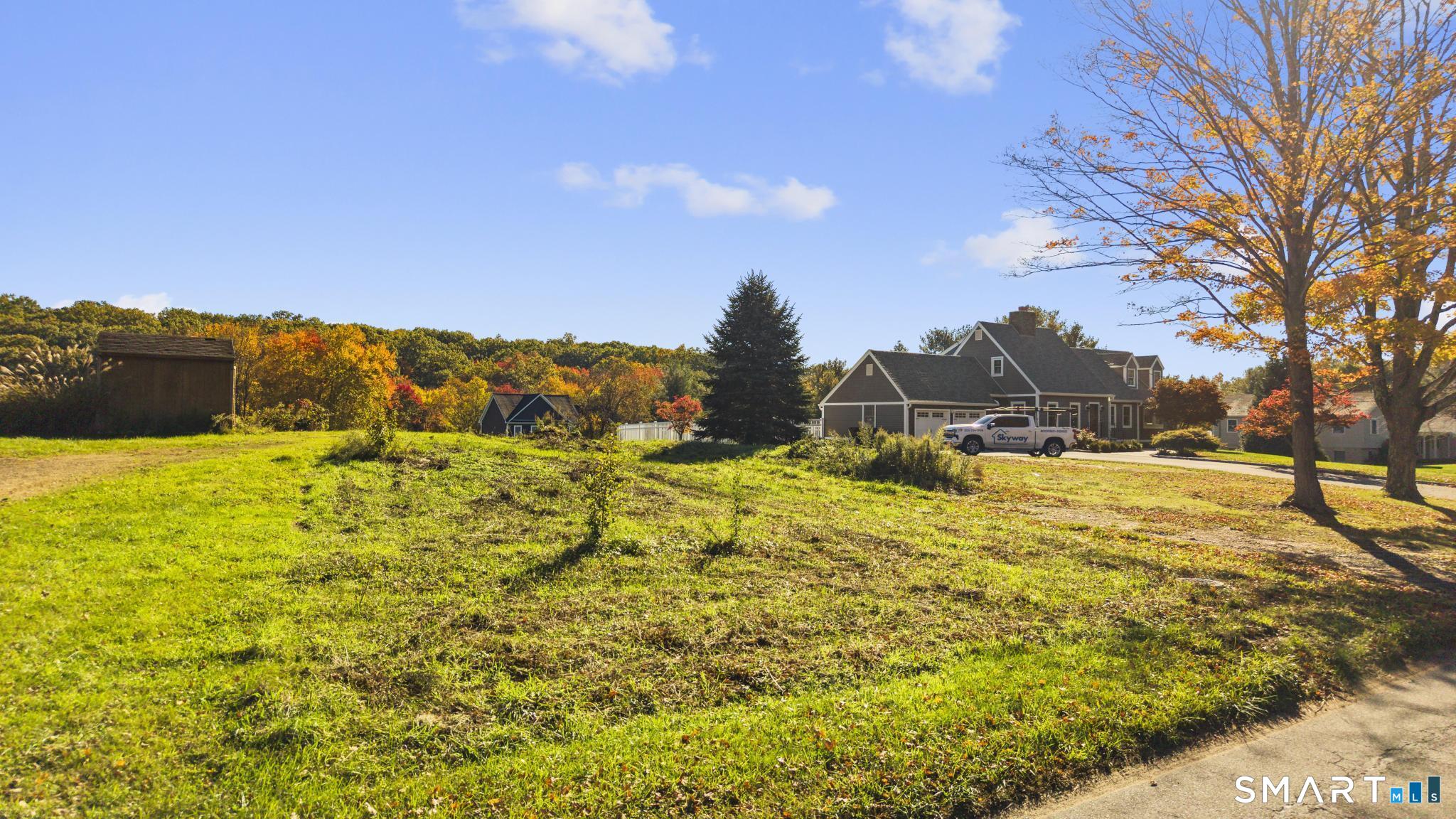 50 Pond Hill Road North Haven CT 06473