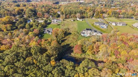 50 Pond Hill Road North Haven CT 06473