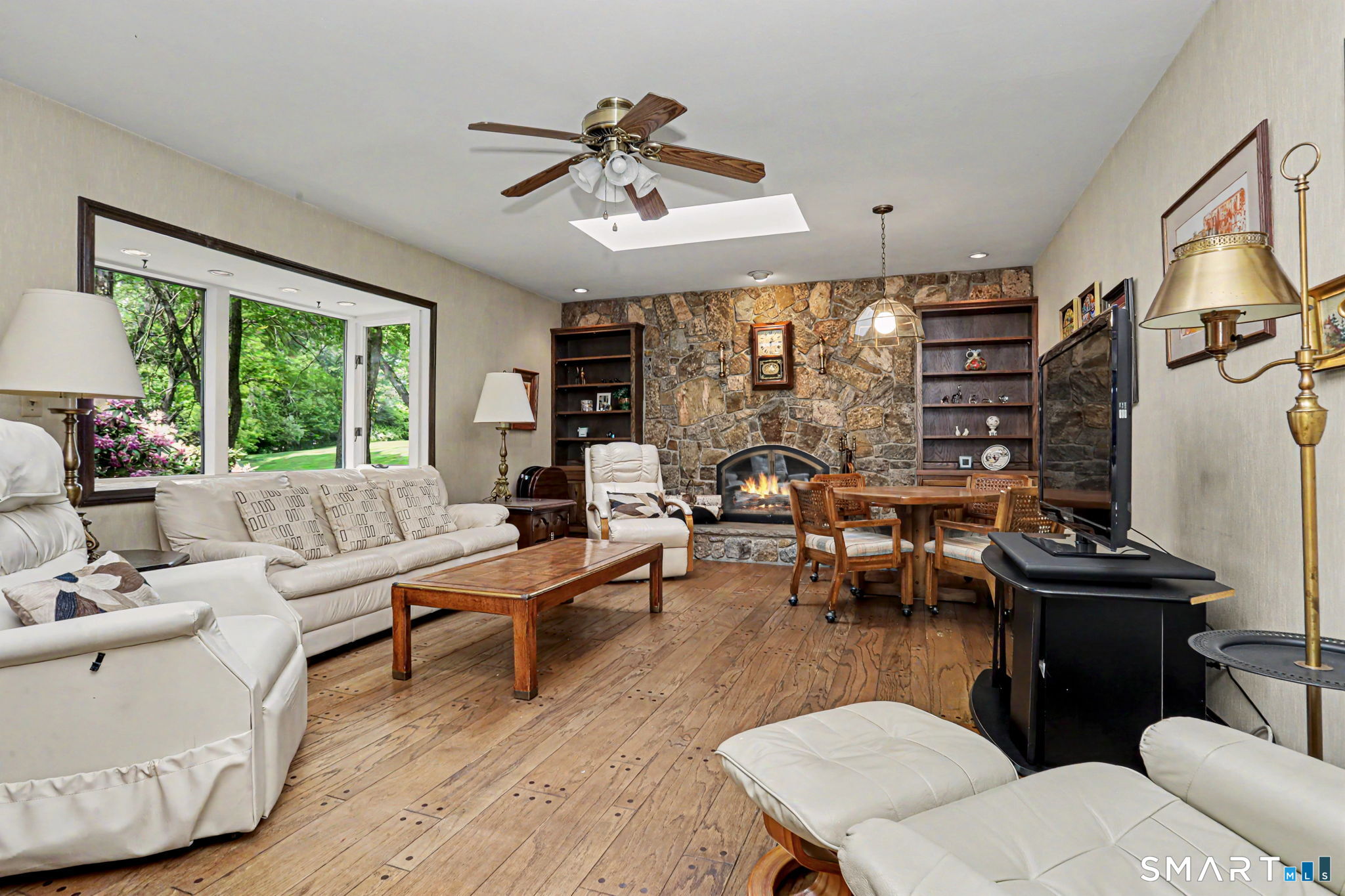 11 Tanglewood Drive Danbury CT 06811