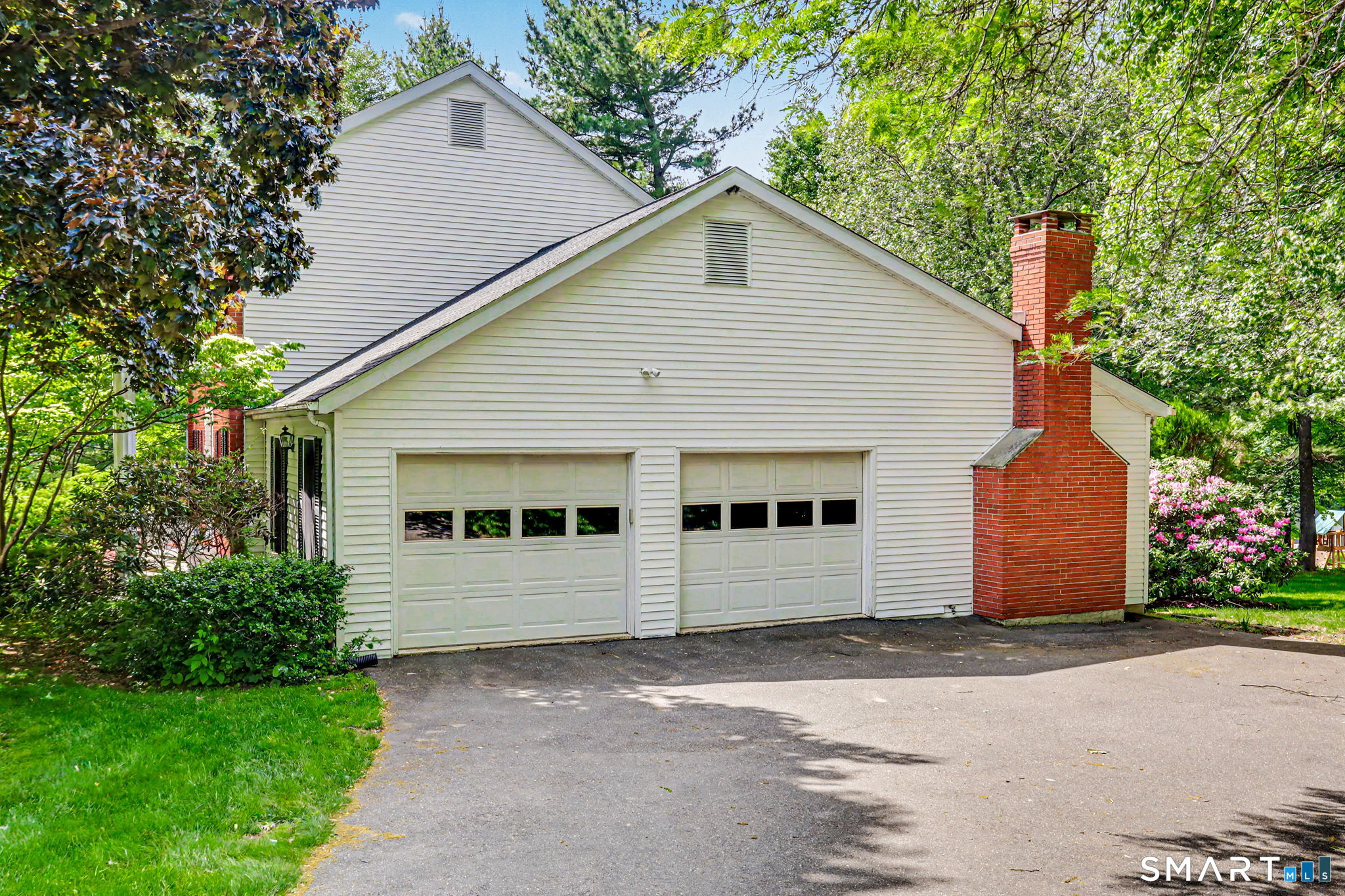11 Tanglewood Drive Danbury CT 06811