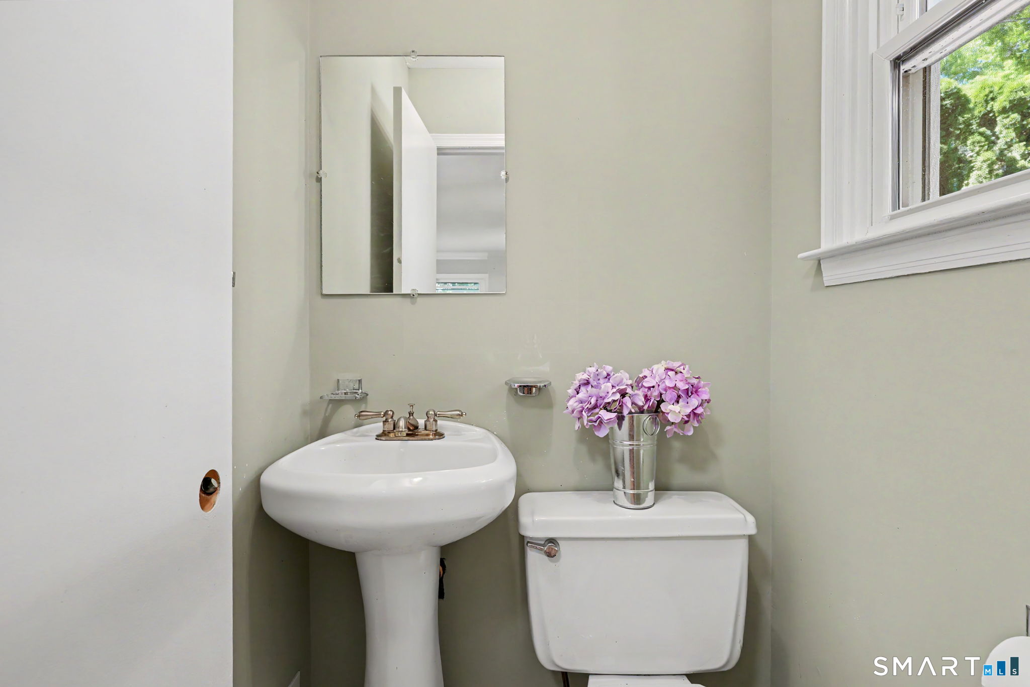 22 Nedley Lane Greenwich CT 06831