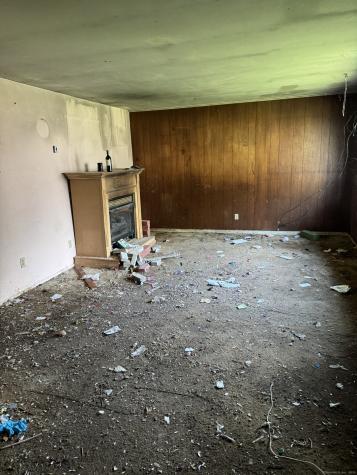 7 Carole Court Groton CT 06340