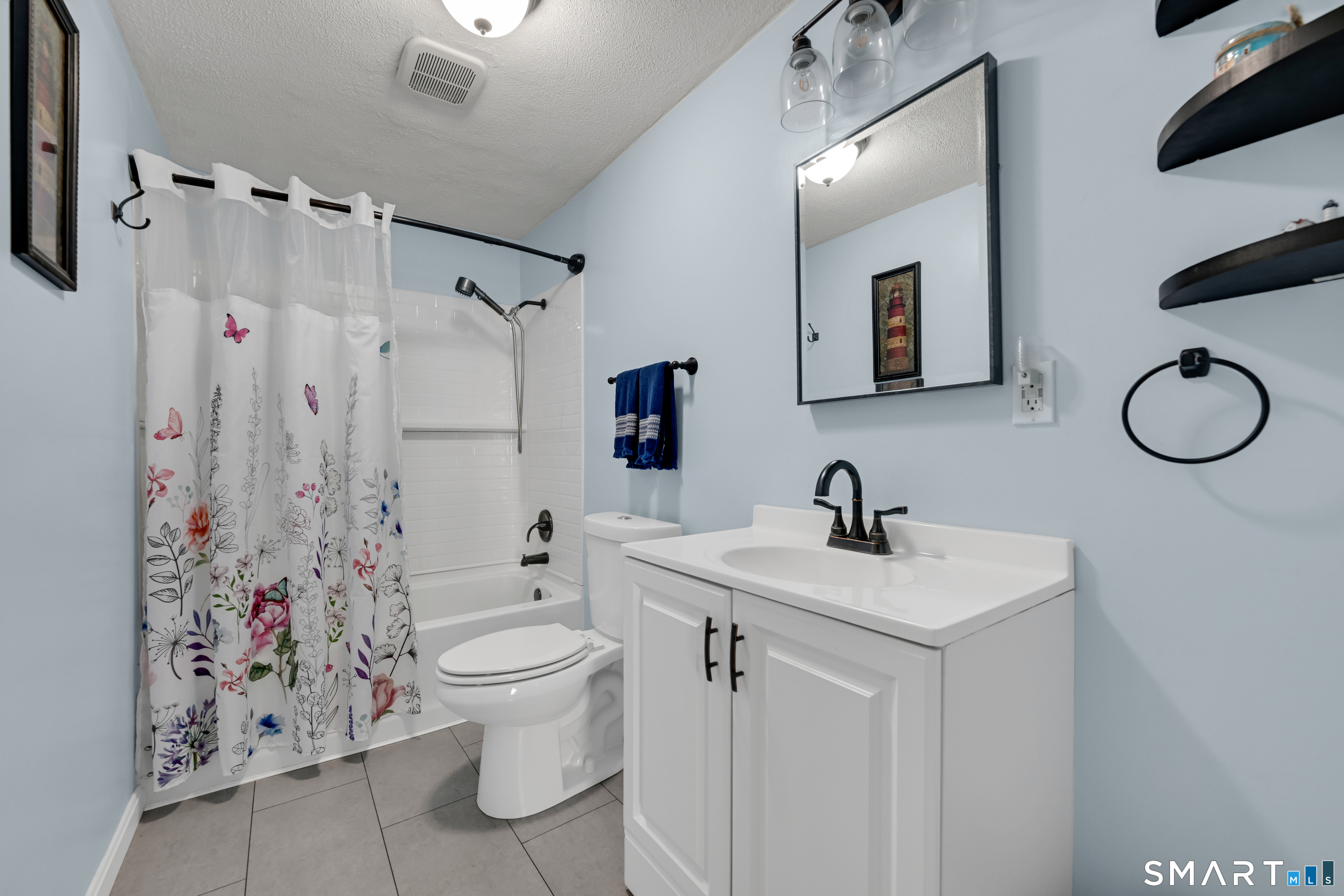 1611 Meriden Avenue Southington CT 06489
