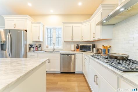 19 Chidley Way Ledyard CT 06339