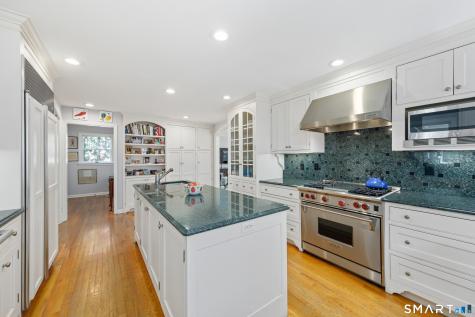 27 Crest Road Norwalk CT 06853