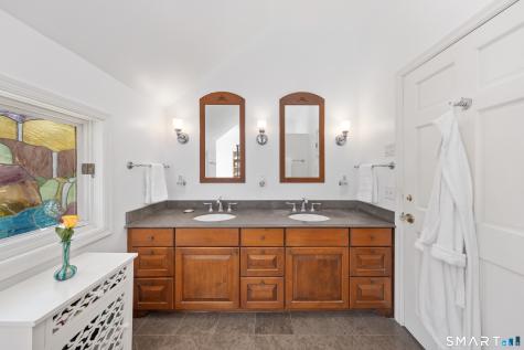 27 Crest Road Norwalk CT 06853