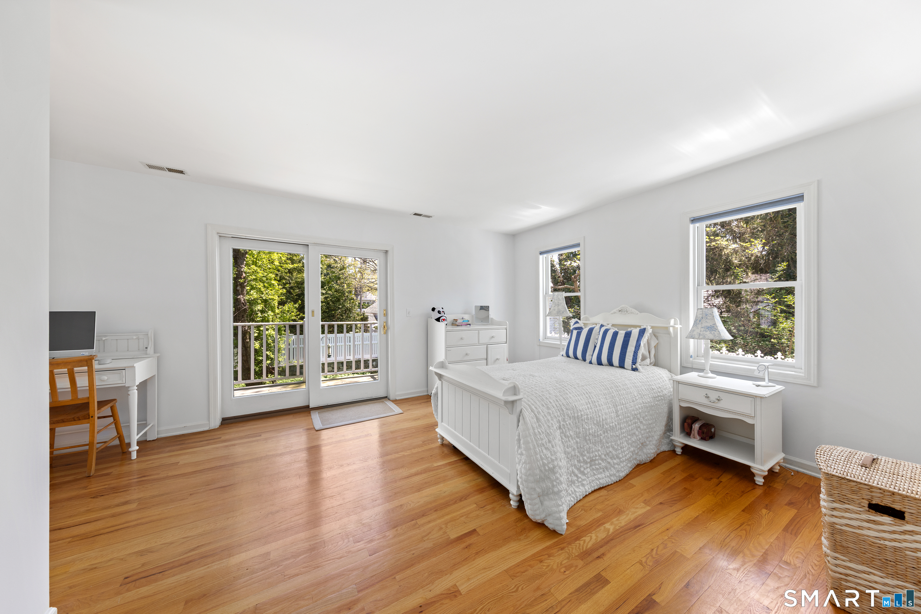 27 Crest Road Norwalk CT 06853
