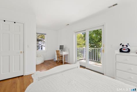 27 Crest Road Norwalk CT 06853