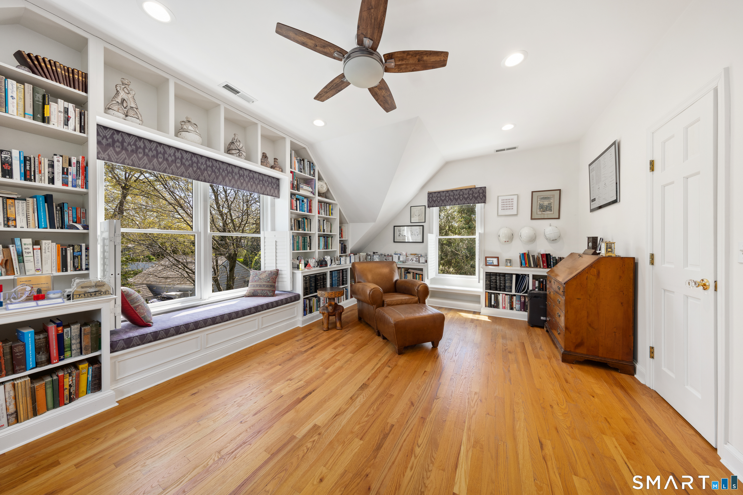 27 Crest Road Norwalk CT 06853