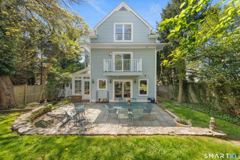 27 Crest Road Norwalk CT 06853