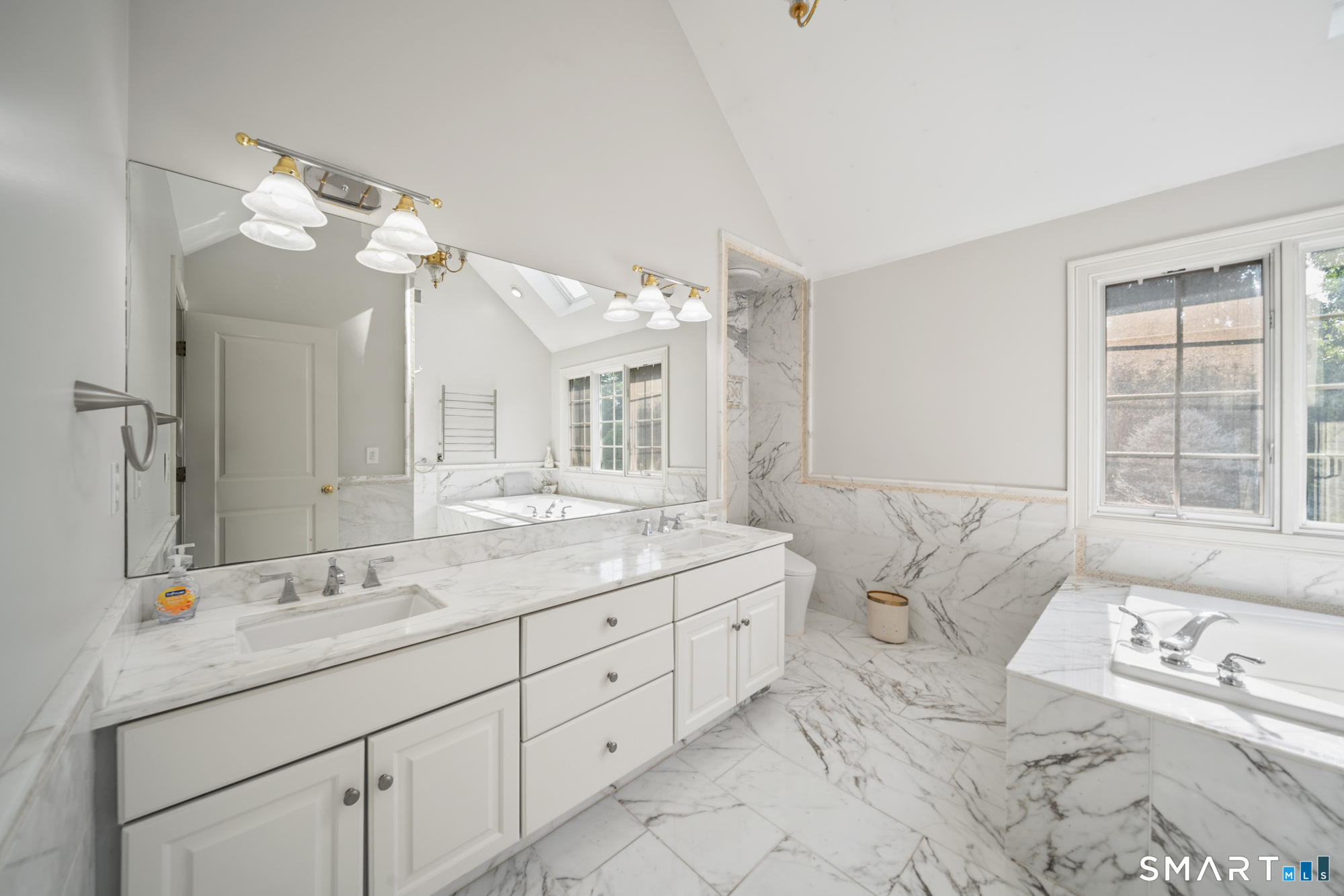 83 Elk Drive Southbury CT 06488