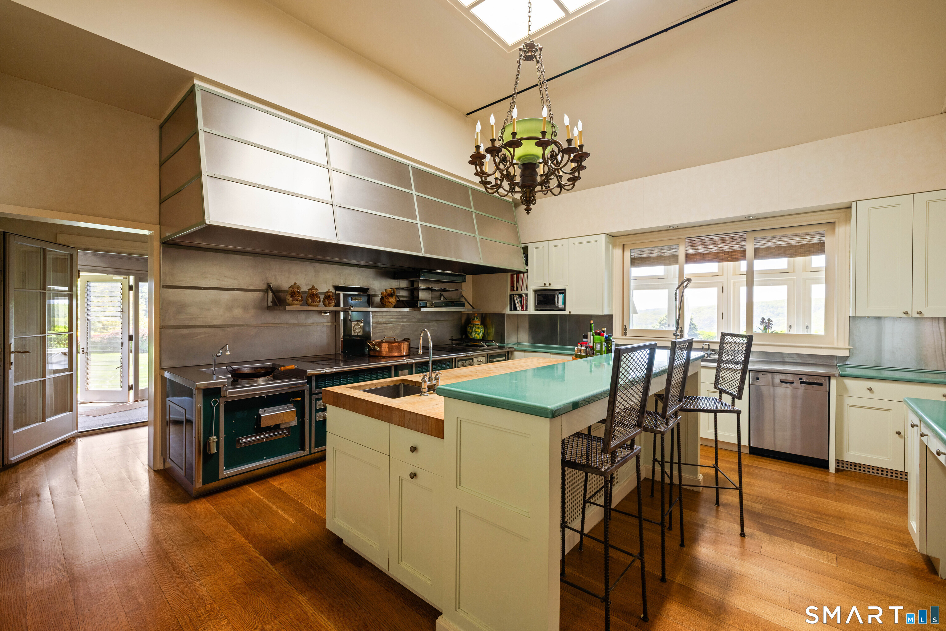 35 Raven Rock Road Roxbury CT 06783
