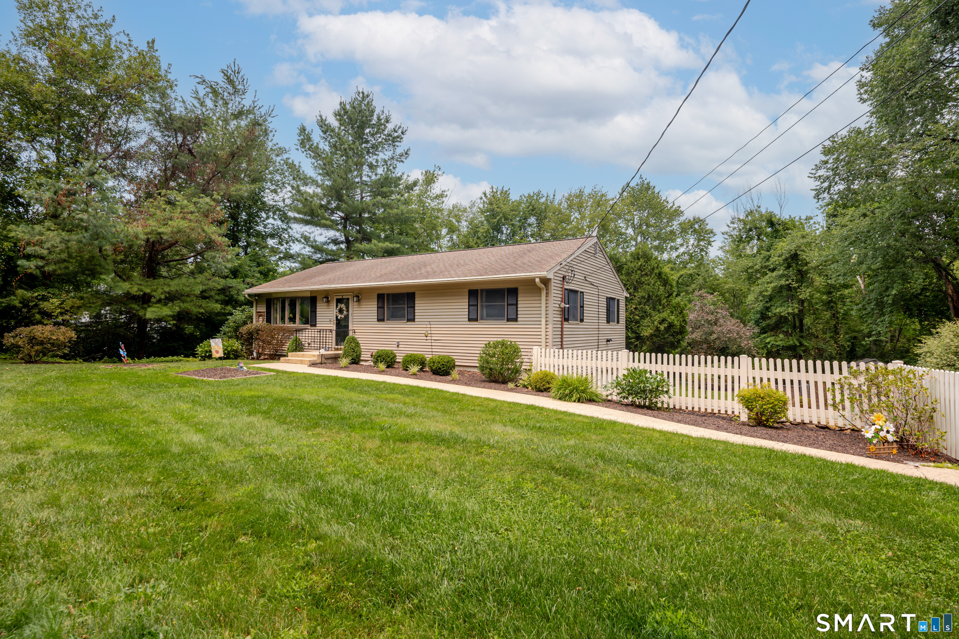 13 Birch Road Danbury CT 06811