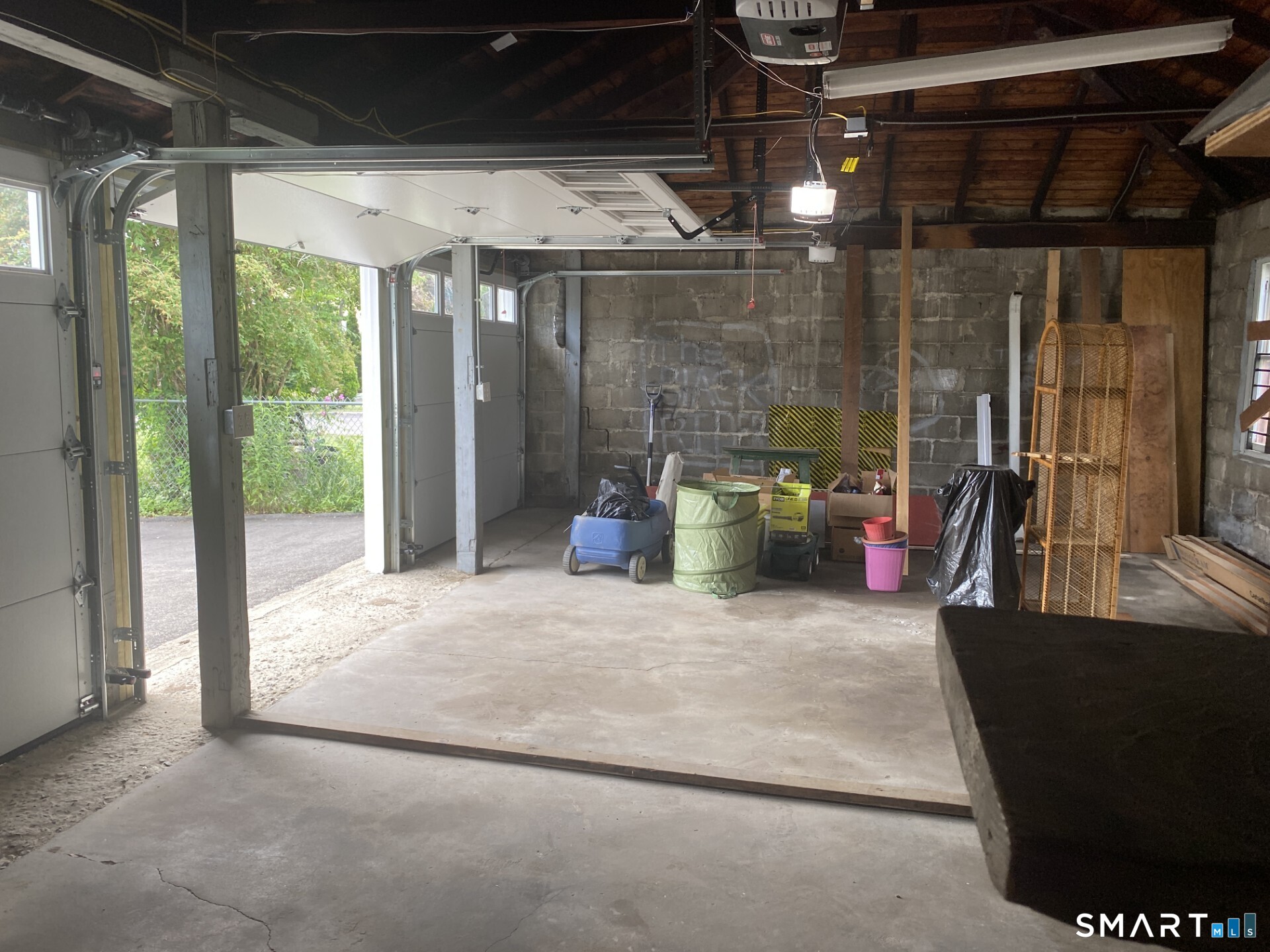 376 Fairview Avenue Bridgeport CT 06606