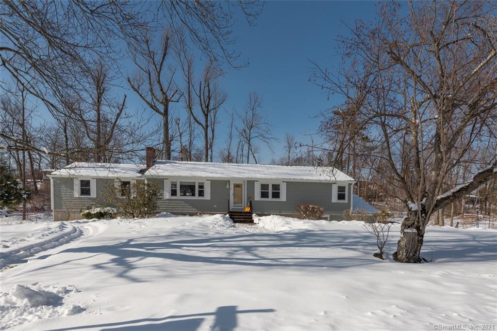27 Barbara Lane Hamden CT 06518