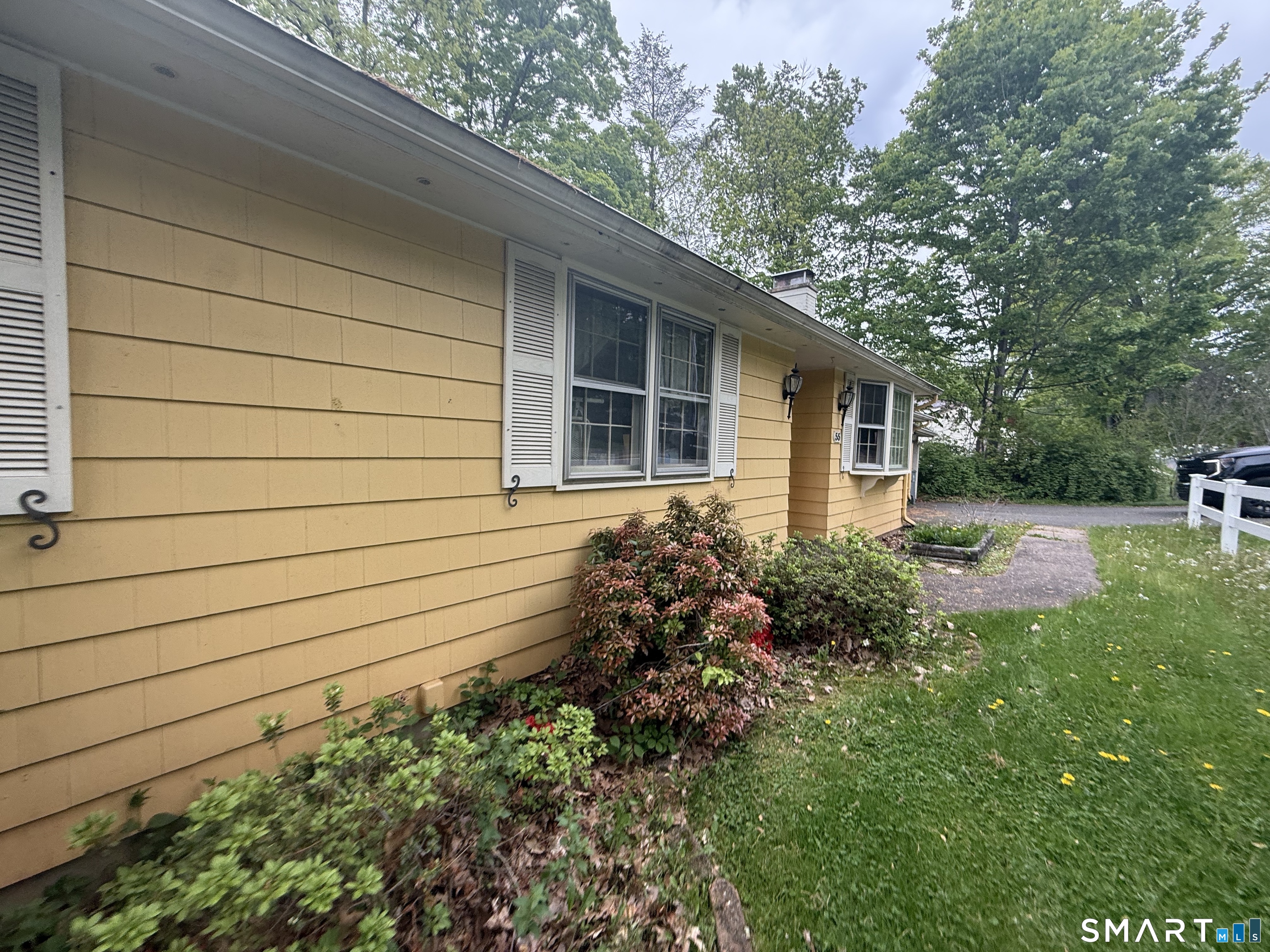 55 Metacomet Road Plainville CT 06062