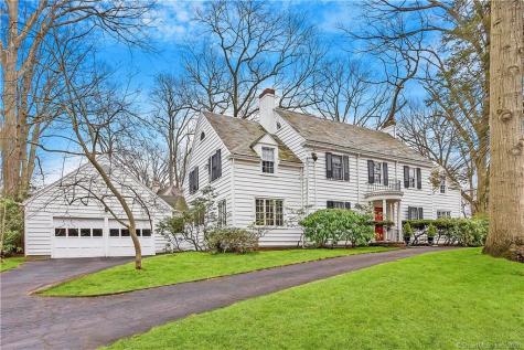 344 Crestwood Road Fairfield CT 06824