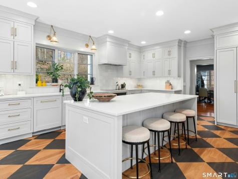 760 Smith Ridge Road New Canaan CT 06840