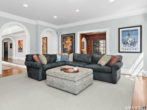 760 Smith Ridge Road New Canaan CT 06840