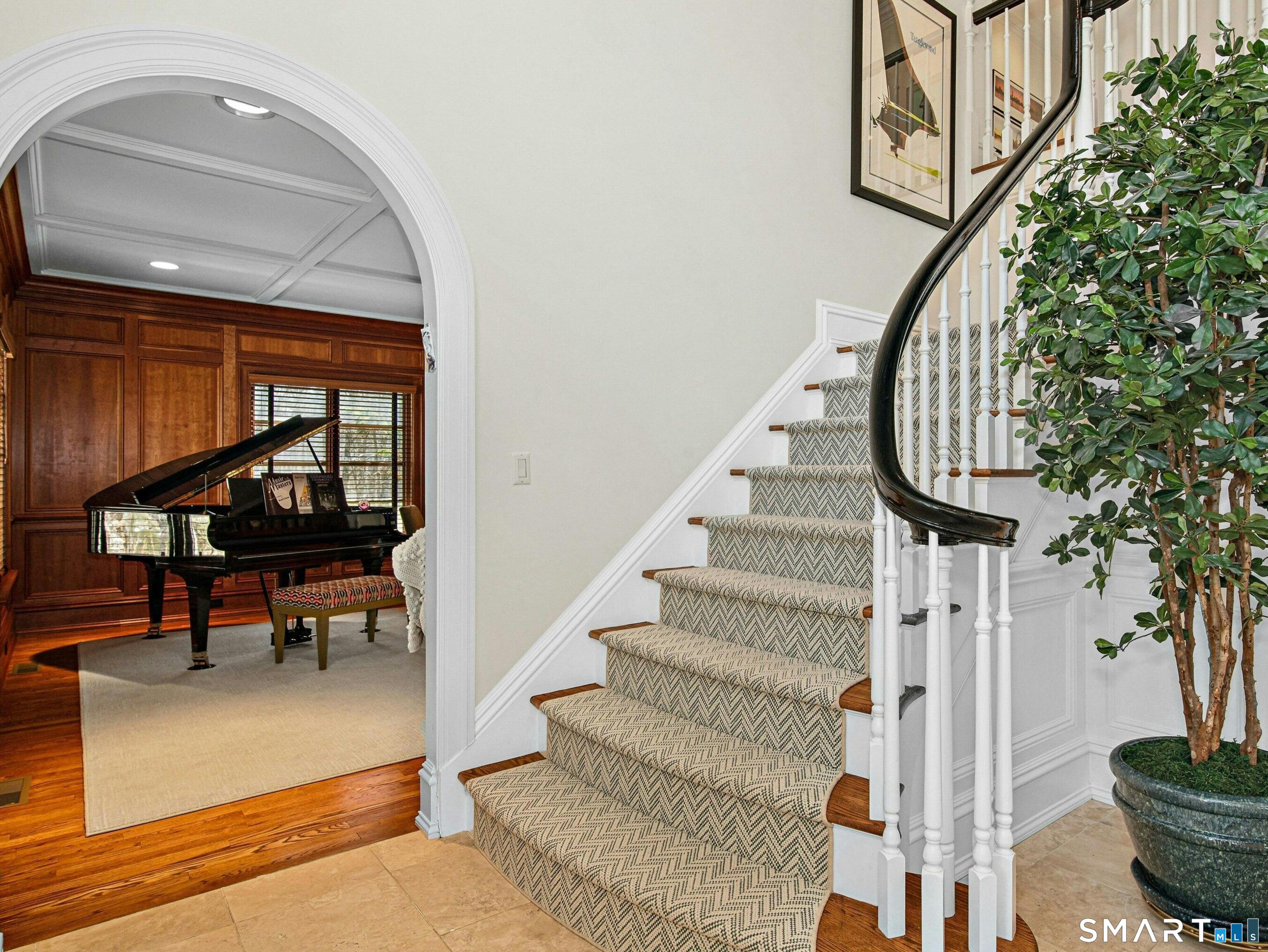 760 Smith Ridge Road New Canaan CT 06840