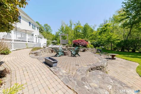 31 Aunt Pattys West Lane Bethel CT 06801