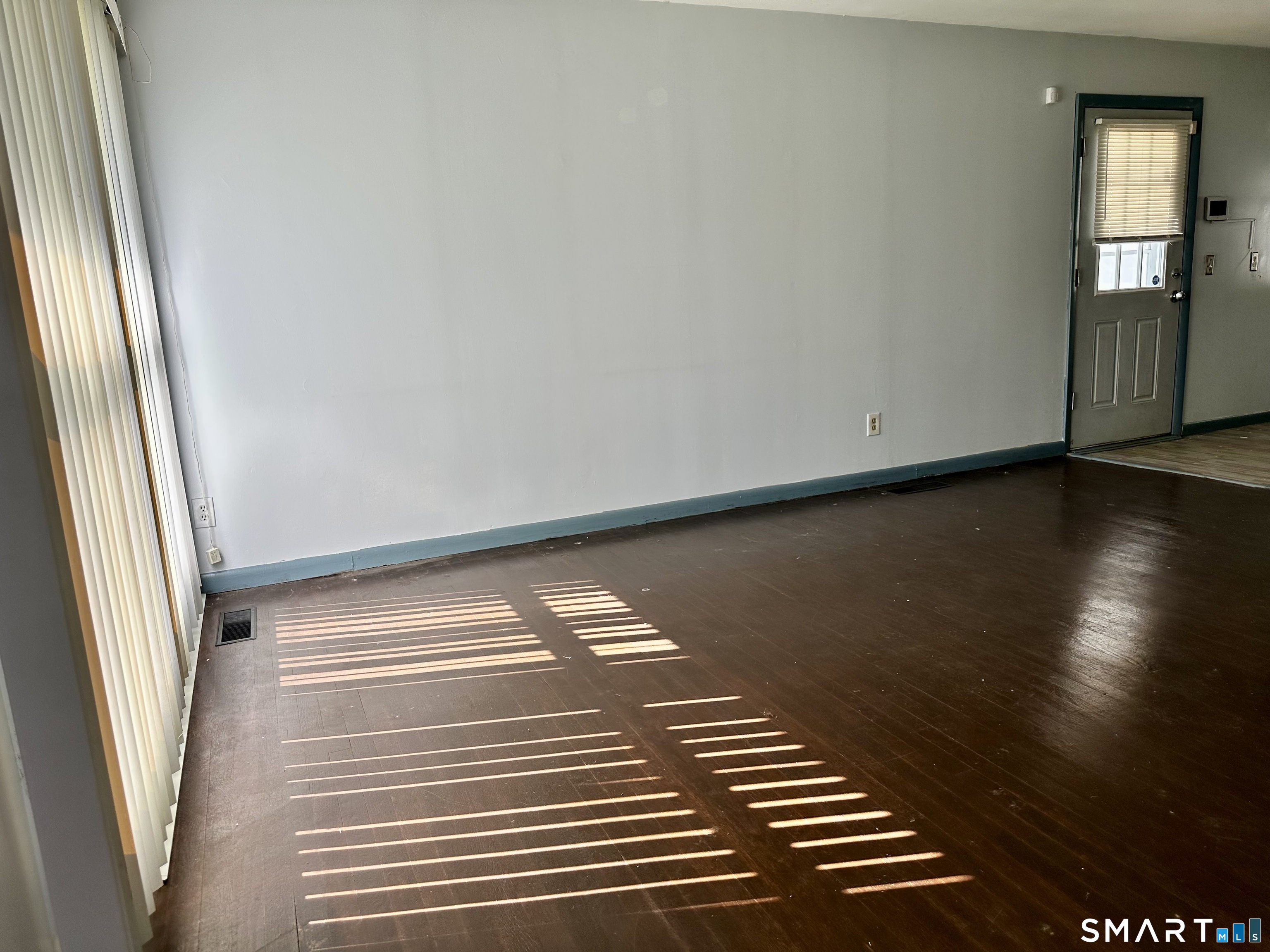 118 Bradley Terrace Derby CT 06418