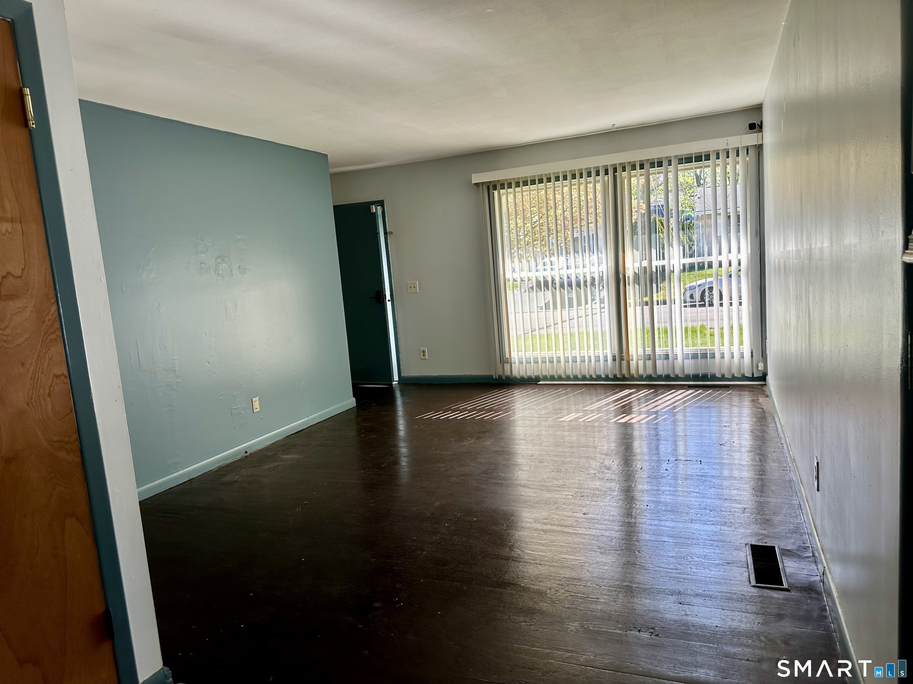 118 Bradley Terrace Derby CT 06418
