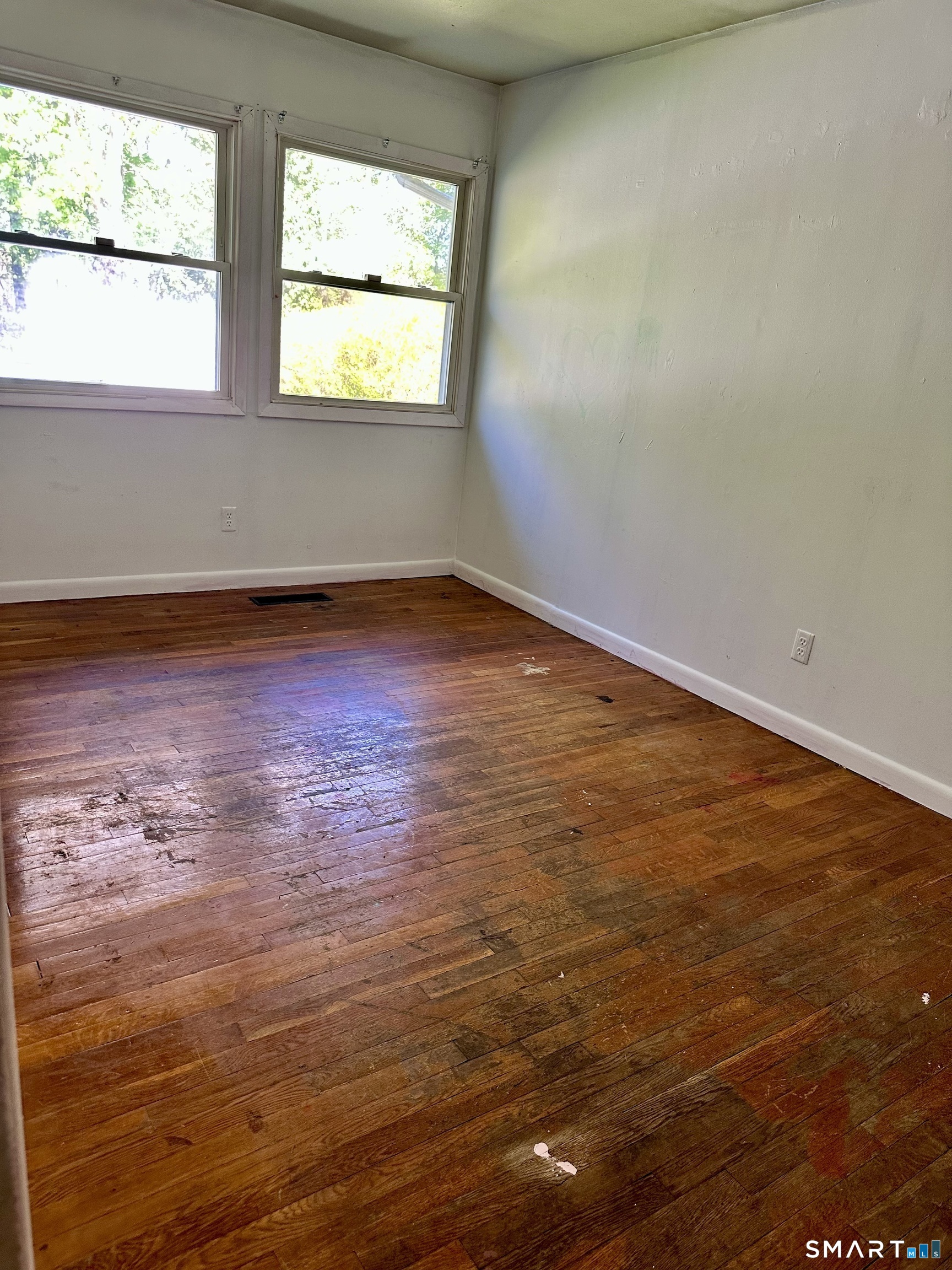 118 Bradley Terrace Derby CT 06418
