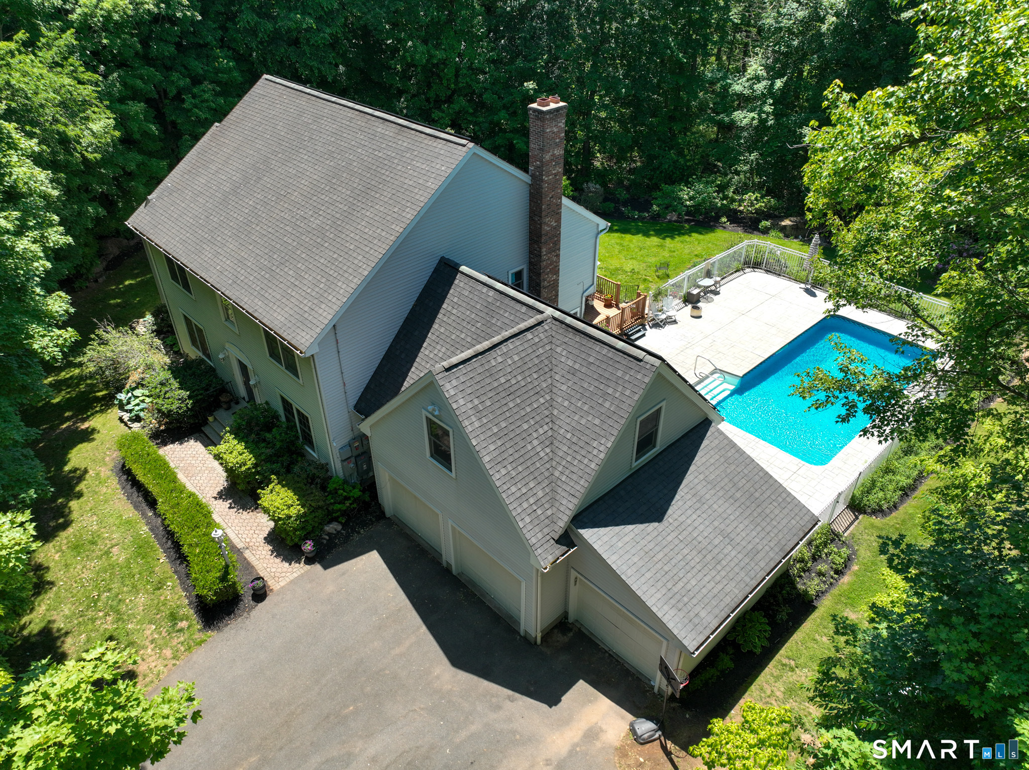 85 Scenic Court Cheshire CT 06410