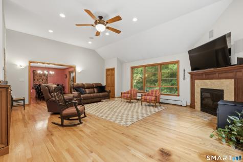 85 Scenic Court Cheshire CT 06410