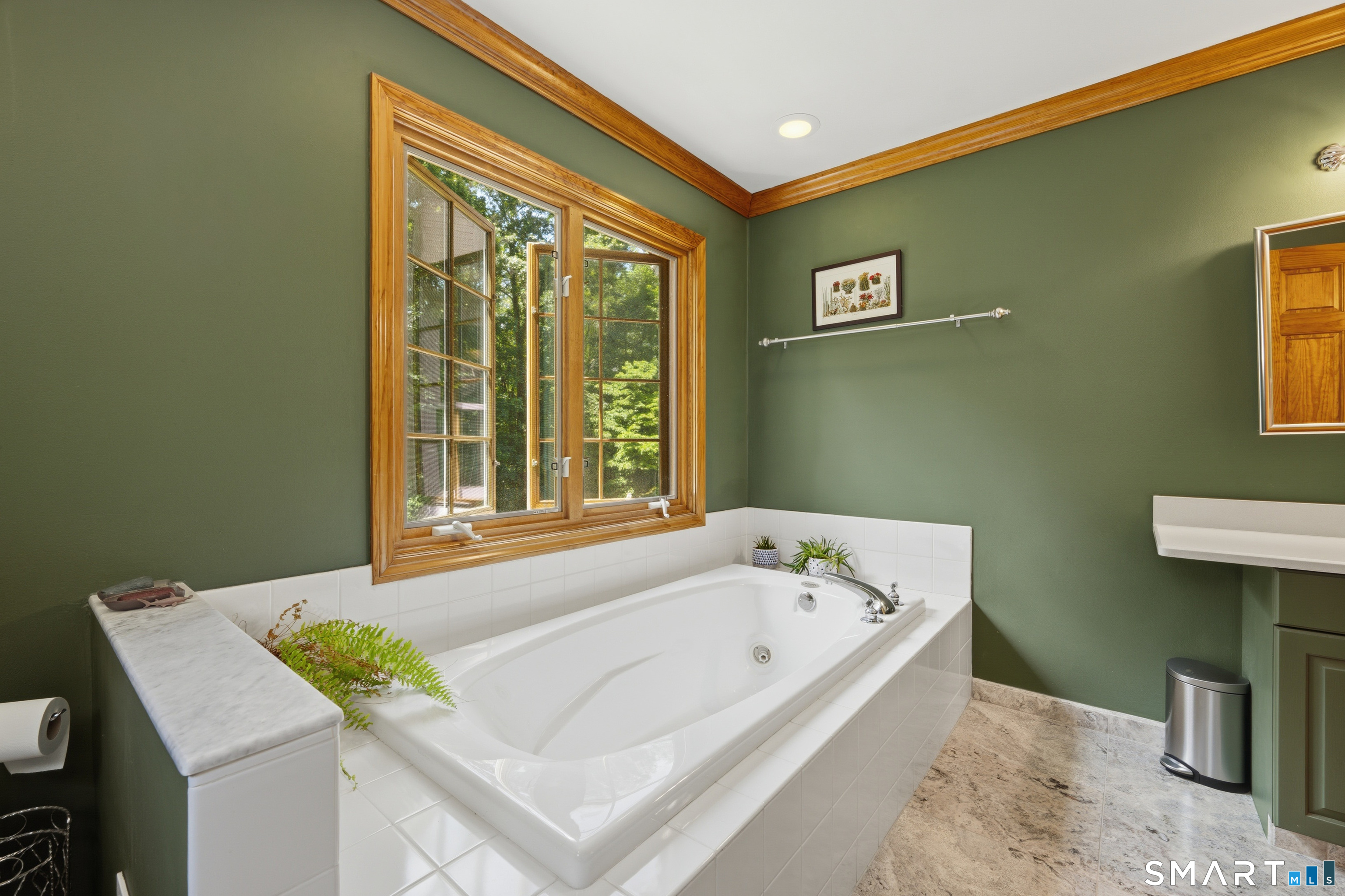 85 Scenic Court Cheshire CT 06410