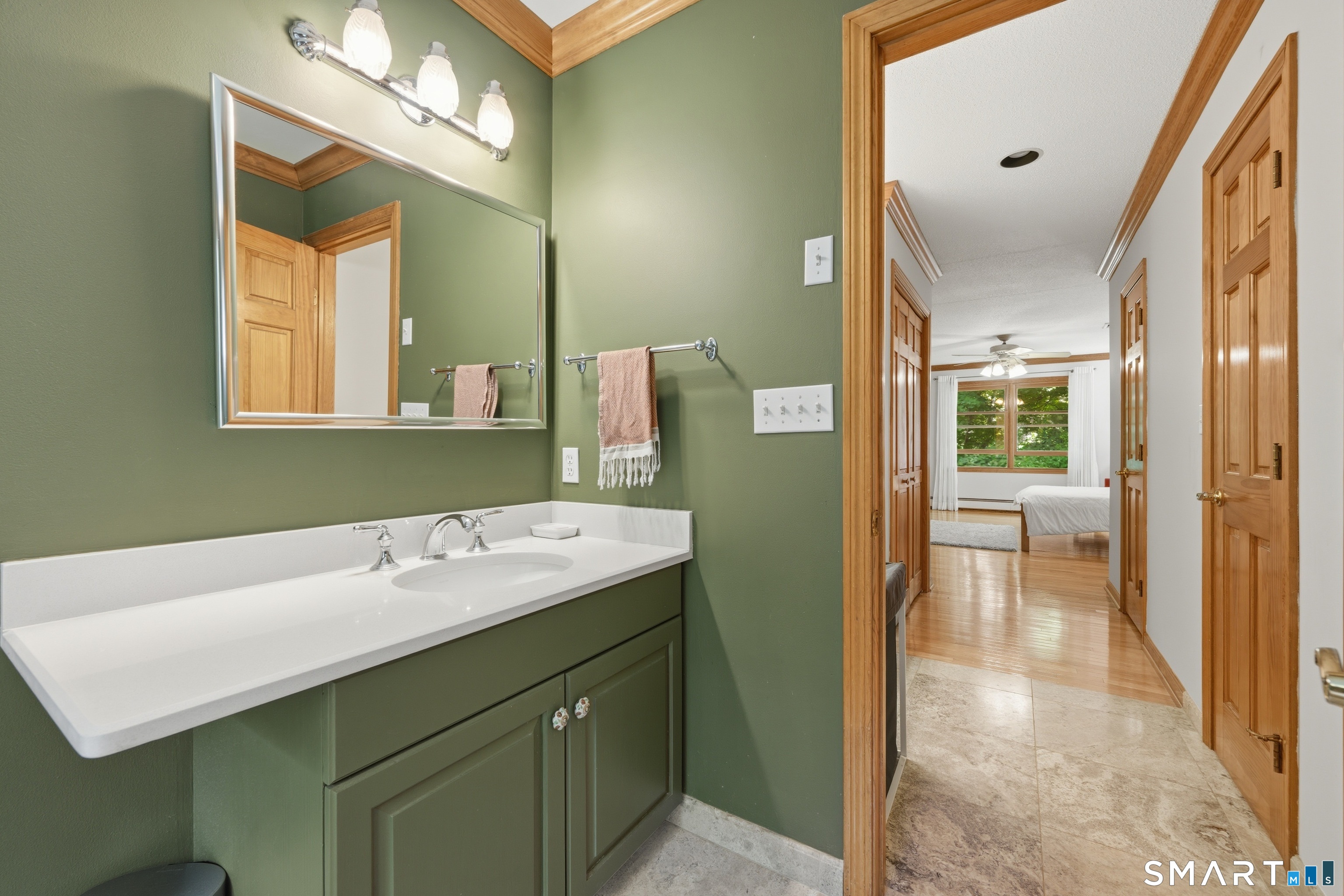 85 Scenic Court Cheshire CT 06410