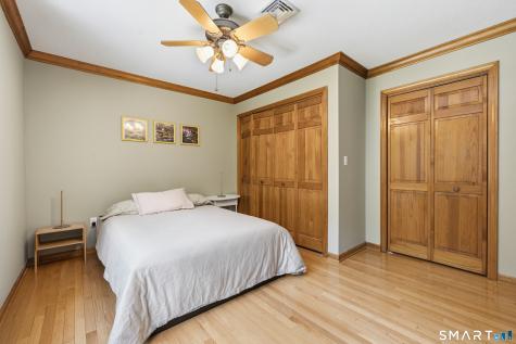 85 Scenic Court Cheshire CT 06410