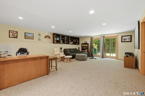 85 Scenic Court Cheshire CT 06410