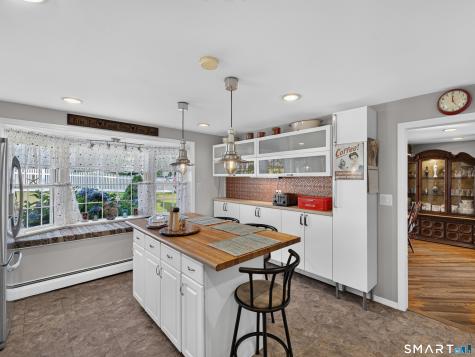 370 Calf Pen Lane Milford CT 06460