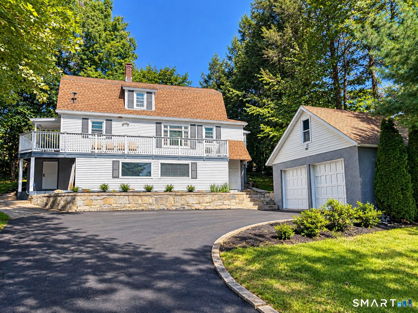 33 Chestnut Grove Road Watertown CT 06795