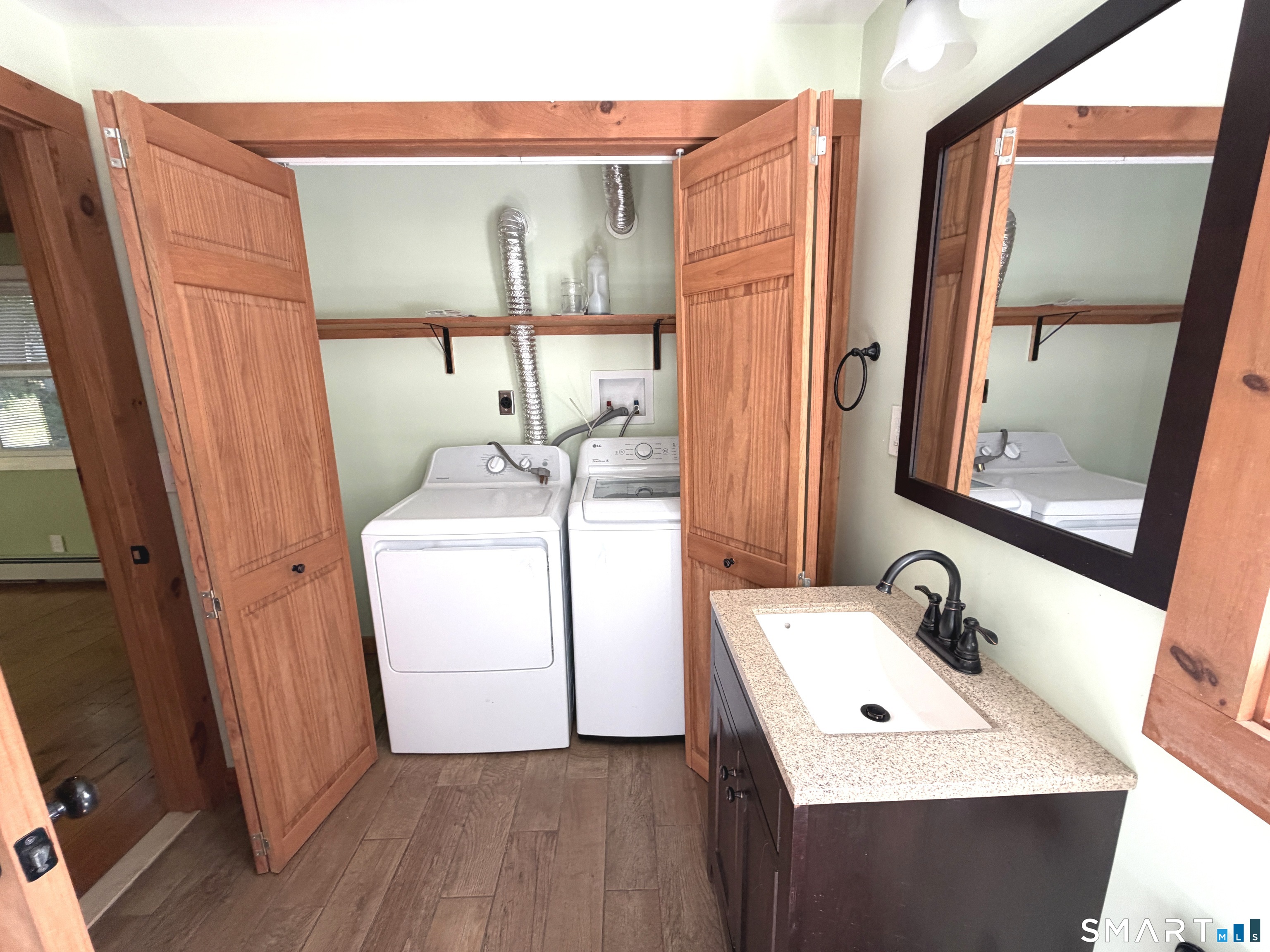 33 Chestnut Grove Road Watertown CT 06795