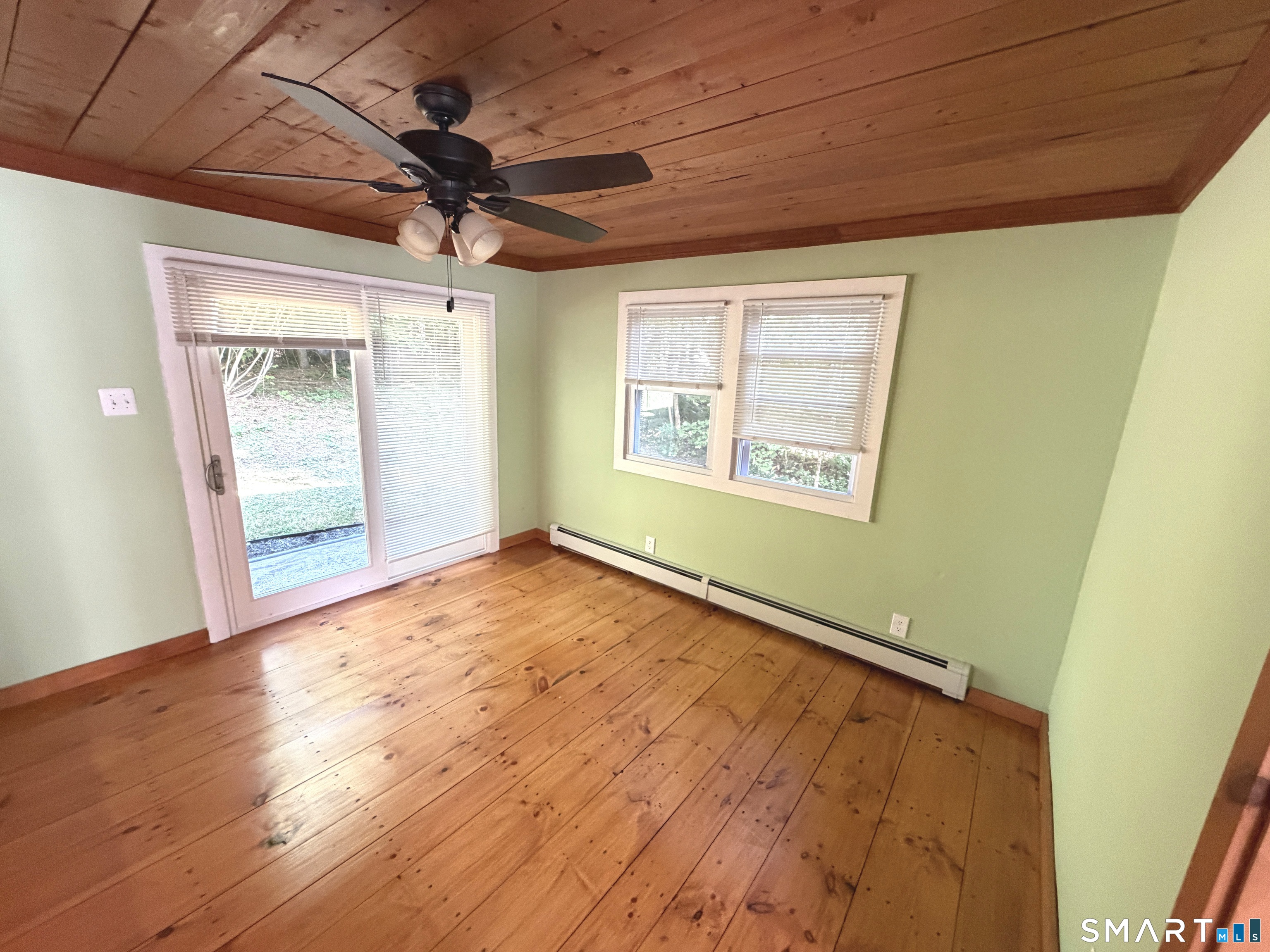 33 Chestnut Grove Road Watertown CT 06795