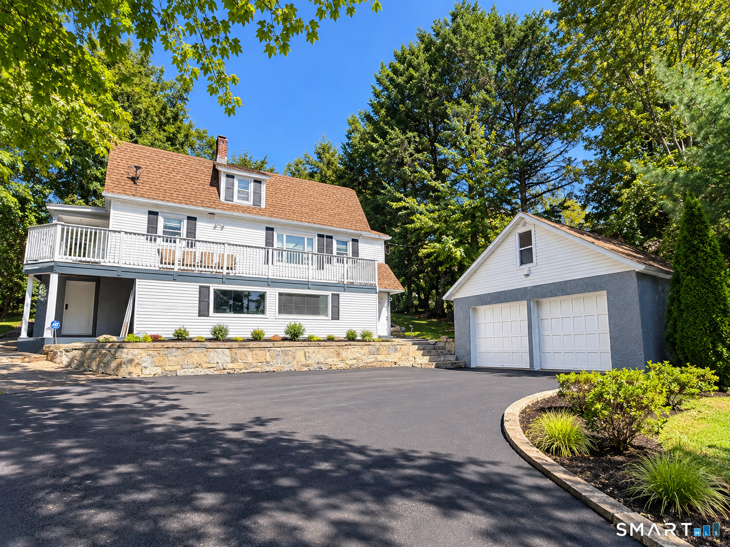 33 Chestnut Grove Road Watertown CT 06795