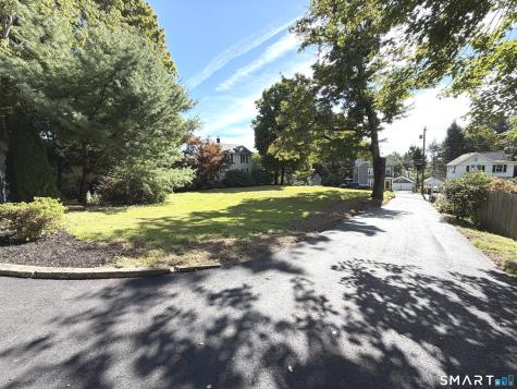 33 Chestnut Grove Road Watertown CT 06795