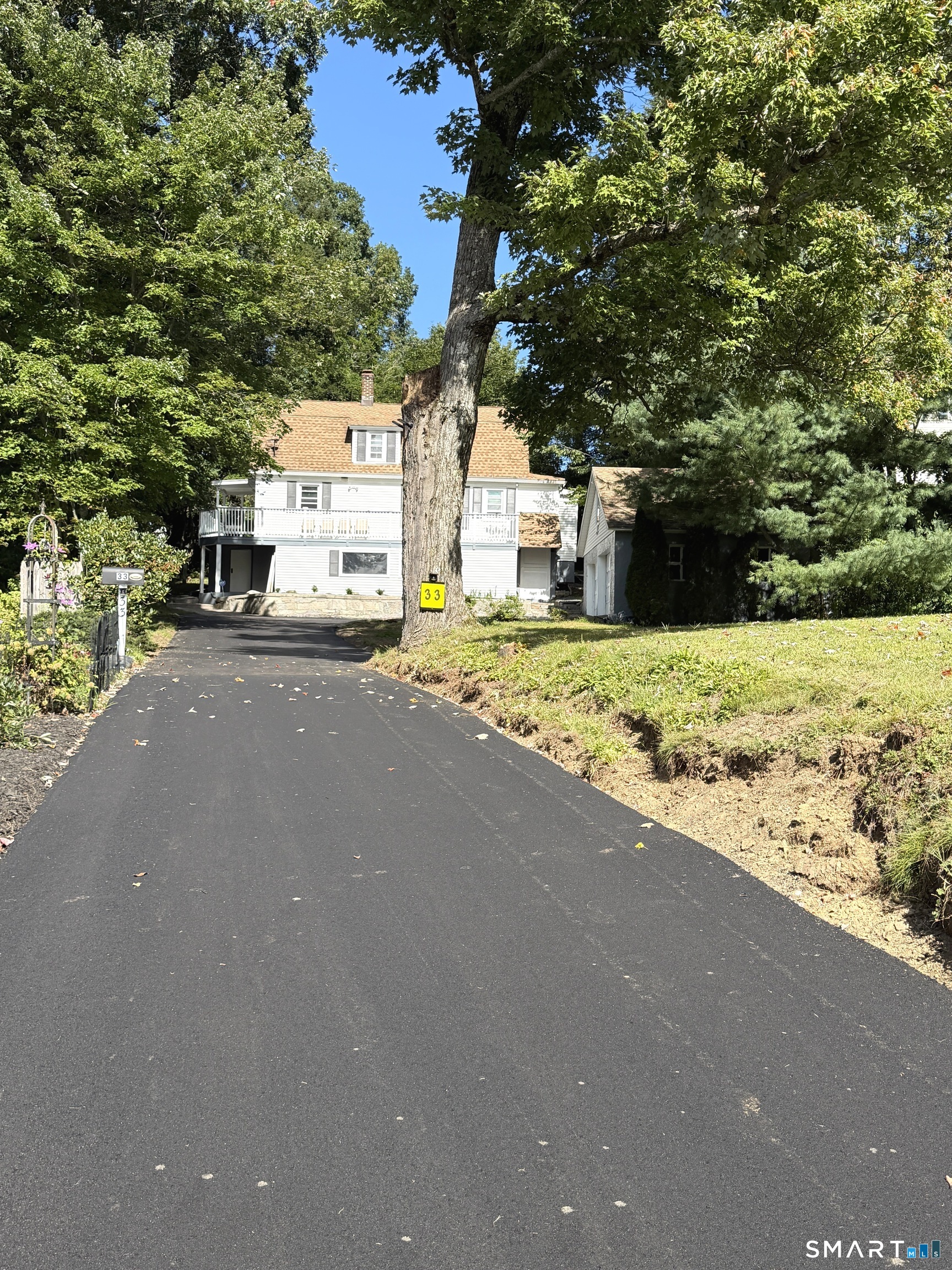 33 Chestnut Grove Road Watertown CT 06795